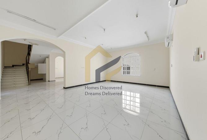 945606 - Property Main Image