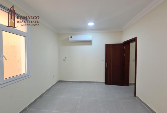 932184 - Property Image 3