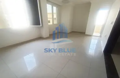 Apartment - 3 Bedrooms - 2 Bathrooms for rent in Najma - Doha