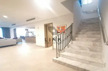 Stairs image for: Apartment - 3 Bedrooms - 5 Bathrooms for rent in Viva West - Viva Bahriyah - The Pearl Island - Doha, Image 1