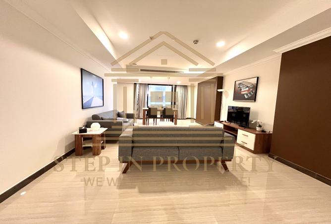 969233 - Property Image 2