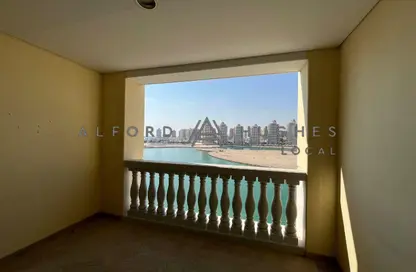 Apartment - 2 Bedrooms - 3 Bathrooms for rent in Tower 22 - Viva Bahriyah - The Pearl Island - Doha