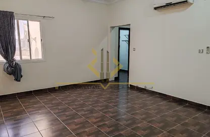 Apartment - Studio - 1 Bathroom for rent in Al Kheesa - Al Kheesa - Umm Salal Mohammed