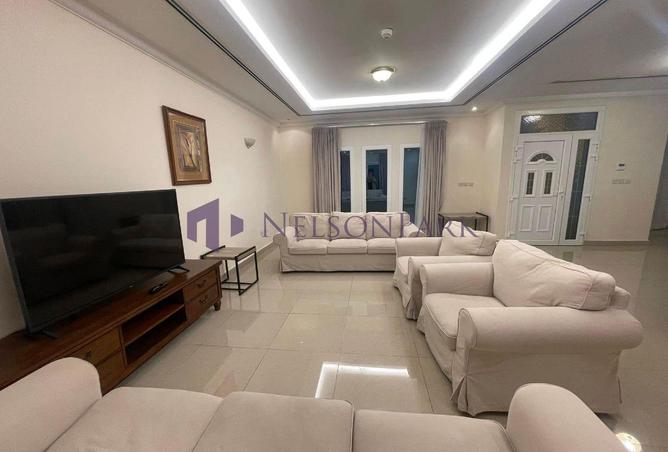 965371 - Property Main Image