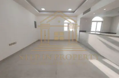 Apartment - 2 Bedrooms - 3 Bathrooms for rent in Al Mansoura - Al Mansoura - Doha