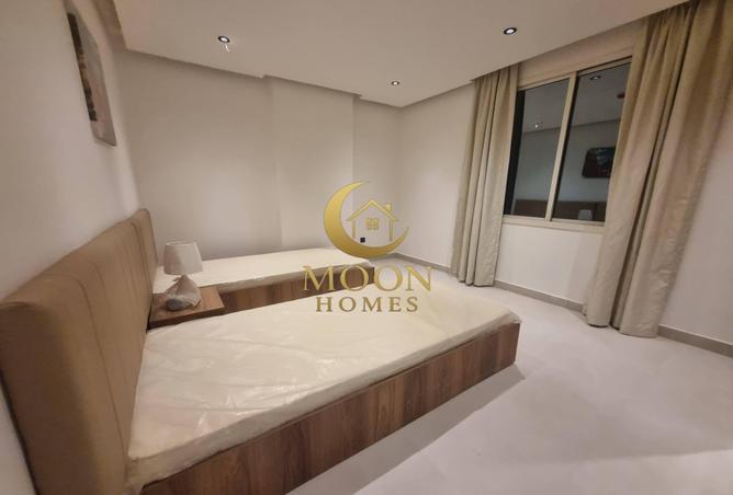 971806 - Property Image 3