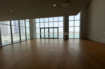 Duplex - 3 Bedrooms - 4 Bathrooms for sale in Seef Lusail - Lusail City - Lusail