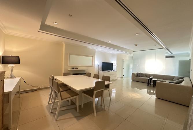 958100 - Property Image 2