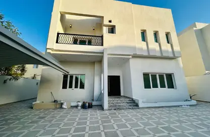 Villa - 7 Bedrooms - 7+ Bathrooms for rent in Al Kheesa - Al Kheesa - Umm Salal Mohammed