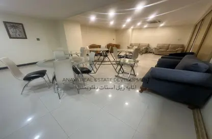 Apartment - 2 Bedrooms - 2 Bathrooms for rent in Al Mansoura - Al Mansoura - Doha