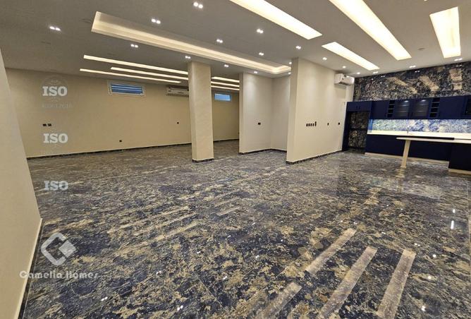 939847 - Property Image 2