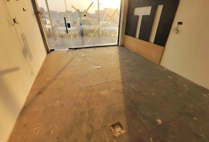 920505 - Property Image 2