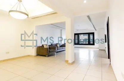 Apartment - 1 Bedroom - 2 Bathrooms for rent in East Porto Drive - Porto Arabia - The Pearl Island - Doha