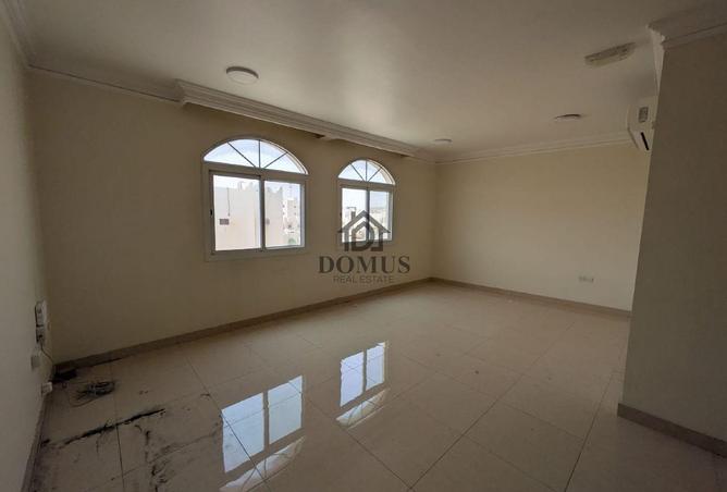 930997 - Property Image 2