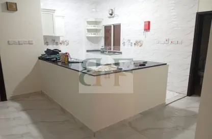 Apartment - 2 Bedrooms - 2 Bathrooms for rent in Al Muntazah Street - Al Muntazah - Doha