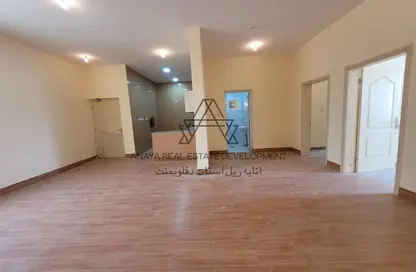 شقة - 2 غرف نوم - 2 حمامات للايجار في الدحيل - الدحيل - الدوحة