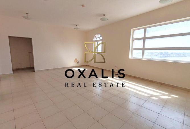 965702 - Property Main Image