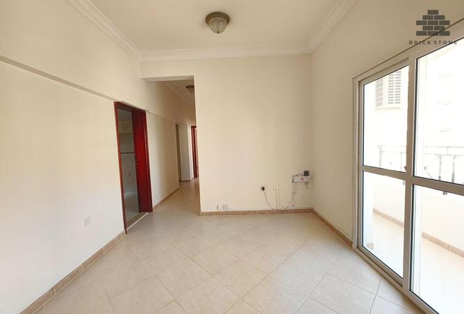 1010679 - Property Image 2