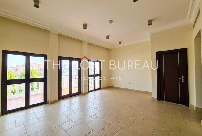 966090 - Property Image 3