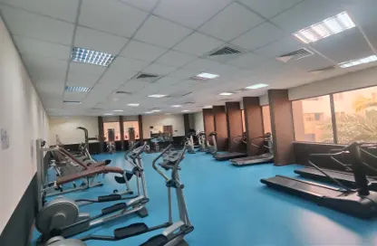 شقة - 2 غرف نوم - 2 حمامات للايجار في منطقة الجولف - الوسيل