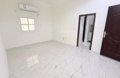 Apartment - 1 Bedroom - 1 Bathroom for rent in Ain Khaled Villas - Ain Khaled - Doha Apartment - 1 Bedroom - 1 Bathroom for rent in Ain Khaled Villas - Ain Khaled - Doha
