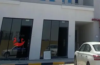 محل تجاري - استوديو - 1 حمام للايجار في قرية بروة - قرية بروة - الوكرة