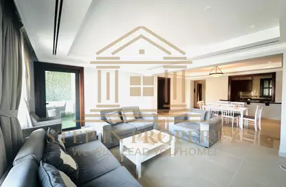 Apartment - 1 Bedroom - 2 Bathrooms for rent in East Porto Drive - Porto Arabia - The Pearl Island - Doha