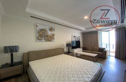 Apartment - Studio - 1 Bathroom for rent in Viva West - Viva Bahriyah - The Pearl Island - Doha