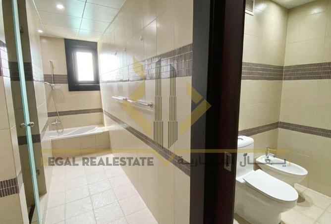 971002 - Property Image 3