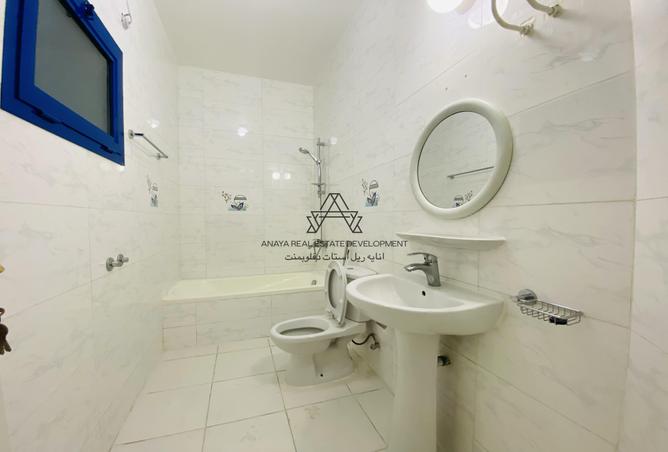 950466 - Property Image 3