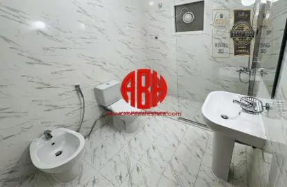 Apartment - 3 Bedrooms - 3 Bathrooms for rent in Somerset Al Mansoura - Al Mansoura - Doha