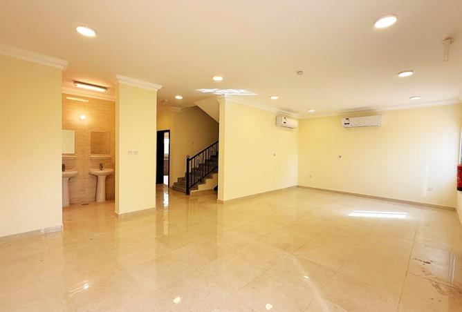 1005798 - Property Image 3