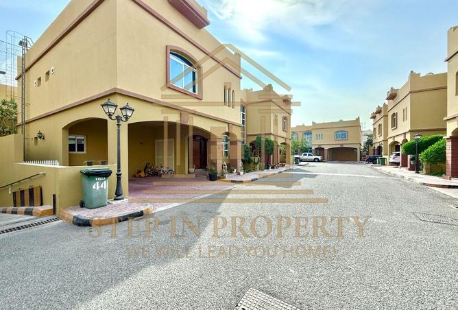 981754 - Property Image 2