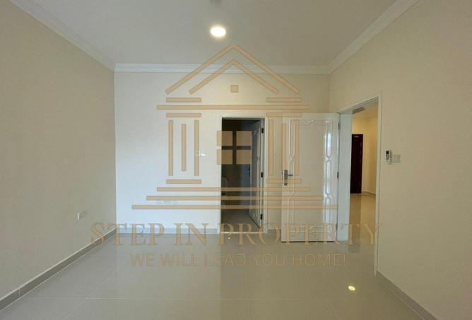 977712 - Property Image 2