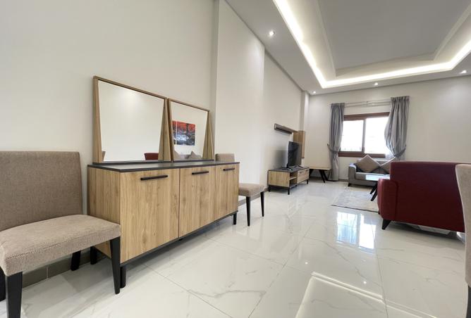 968330 - Property Image 3