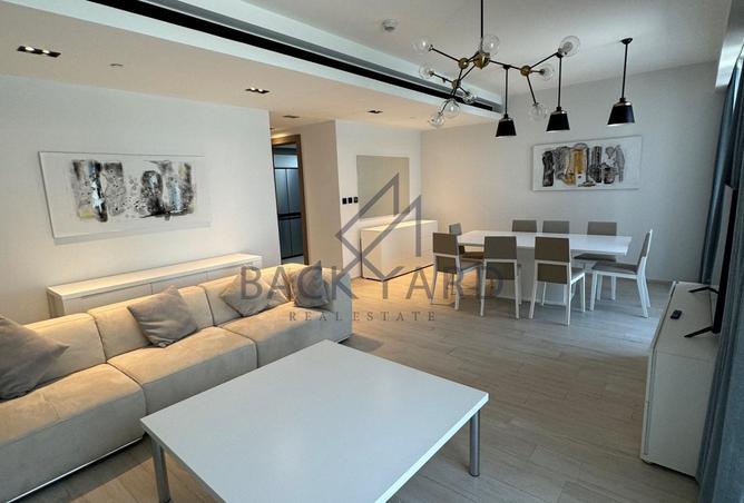 956811 - Property Main Image