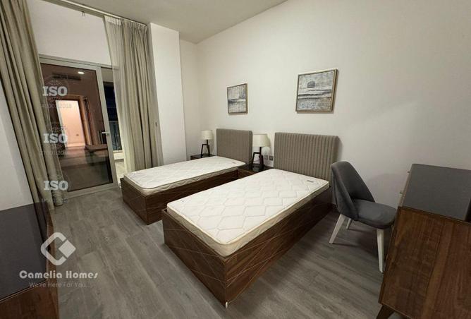 999606 - Property Image 2