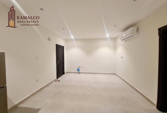 954825 - Property Main Image