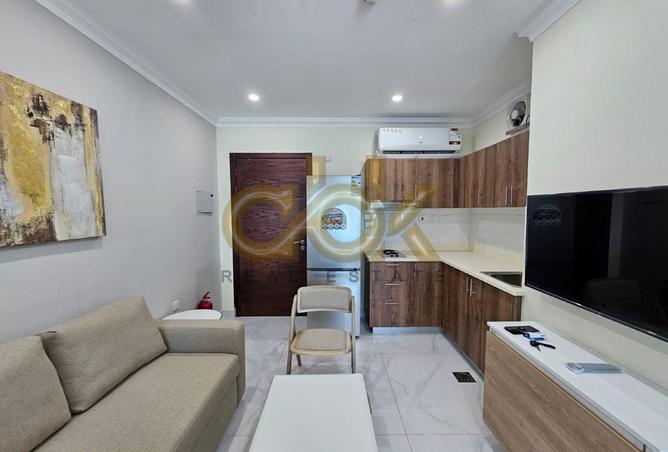 952821 - Property Image 2