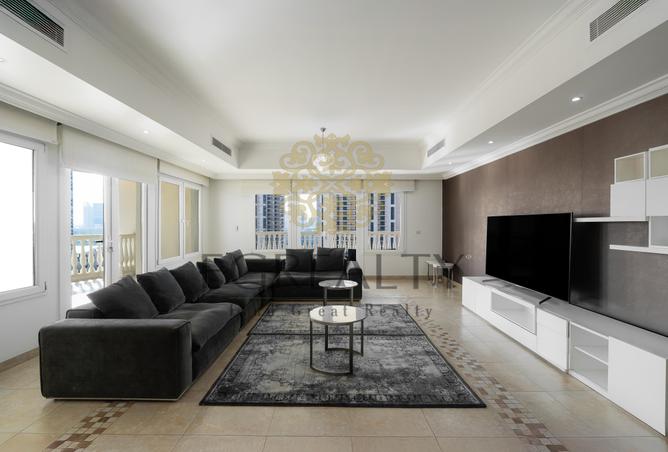 900473 - Property Image 2
