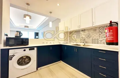 Apartment - 1 Bedroom - 2 Bathrooms for sale in Al Sadd Road - Al Sadd - Doha
