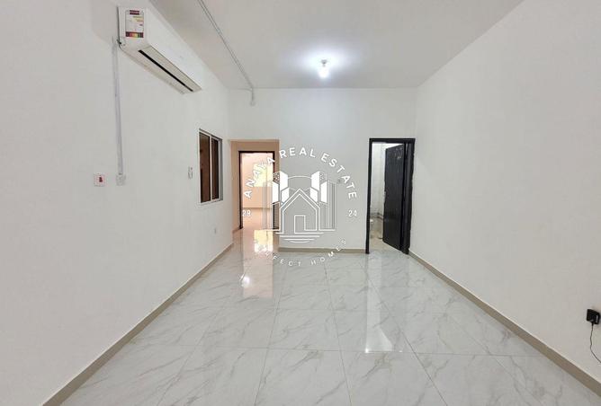 956152 - Property Main Image