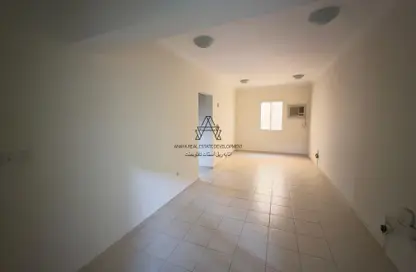 Apartment - 2 Bedrooms - 2 Bathrooms for rent in Al Muntazah - Doha