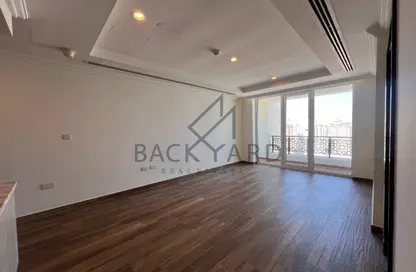 Apartment - 2 Bedrooms - 3 Bathrooms for rent in Viva Central - Viva Bahriyah - The Pearl Island - Doha