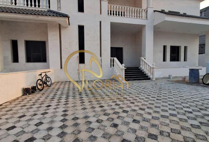 1004891 - Property Image 2