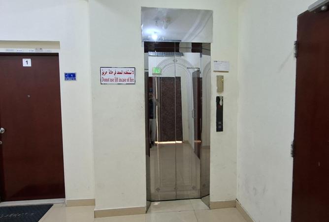 966801 - Property Image 2