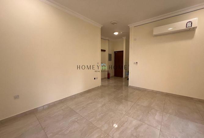 975034 - Property Main Image