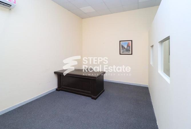 940919 - Property Image 3