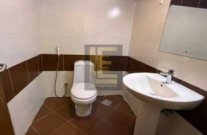 Apartment - 1 Bedroom - 2 Bathrooms for rent in Lusail City - Lusail