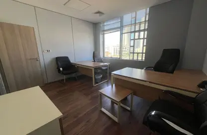 مساحات مكتبية - استوديو - 1 حمام للايجار في فوكس هيلز - فوكس هيلز - الوسيل